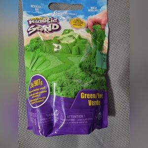 Kinetic Sand Green 2lb Bag NEW Sealed Sensory Play Toy Moldable Magic Sand